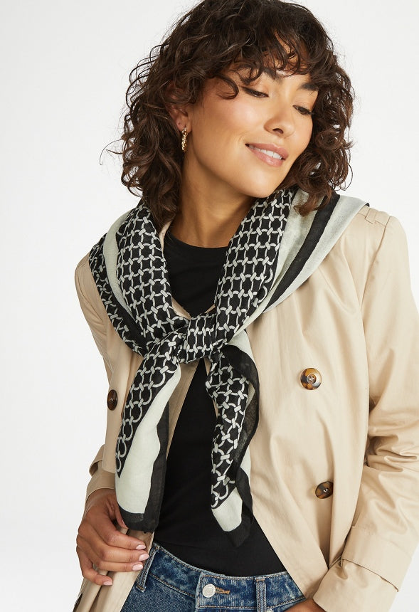 Kalani Chain Link Large Woven Scarf Beige/ Black