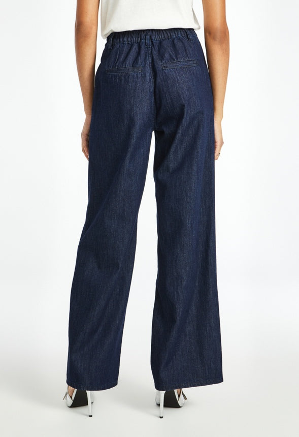 Hayden Clean Front Denim Trousers Navigate