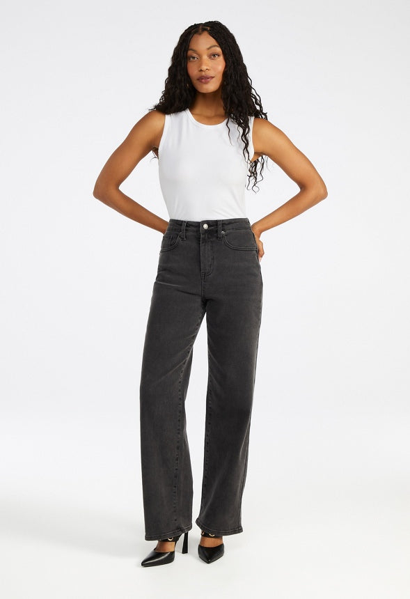 Ultra High Rise Straight Leg Denim Jeans Nikki Wash