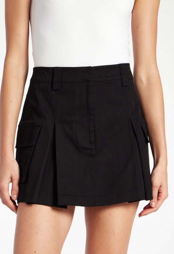 Mini Pleated Utility Skirt Black Caviar