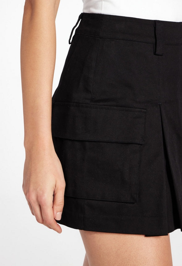 Mini Pleated Utility Skirt Black Caviar