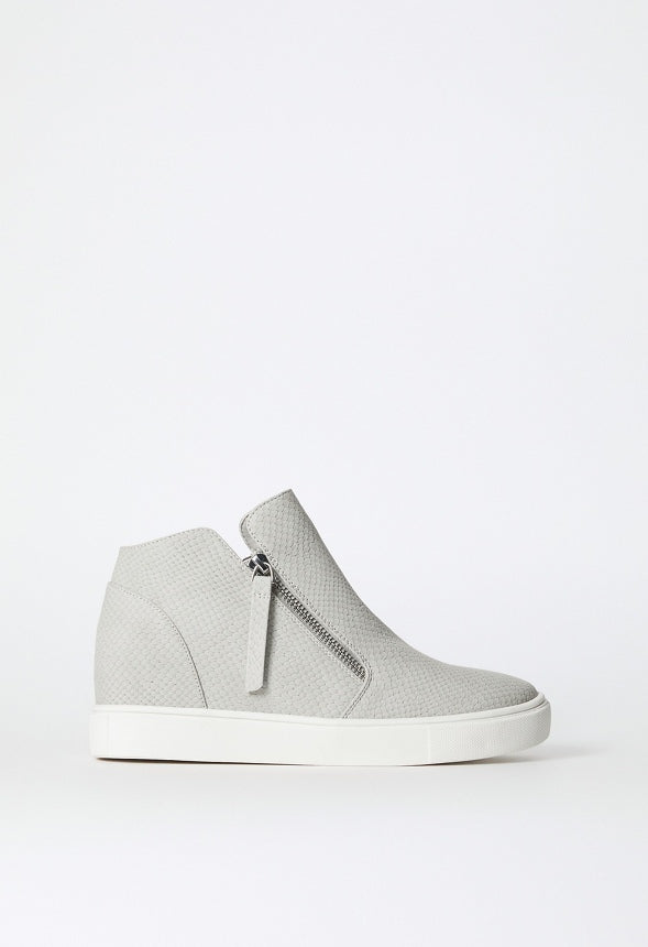 Kayden Wedge Sneaker Vapor Blue