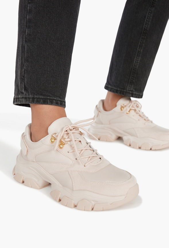 Ximena Chunky Sneaker Beige