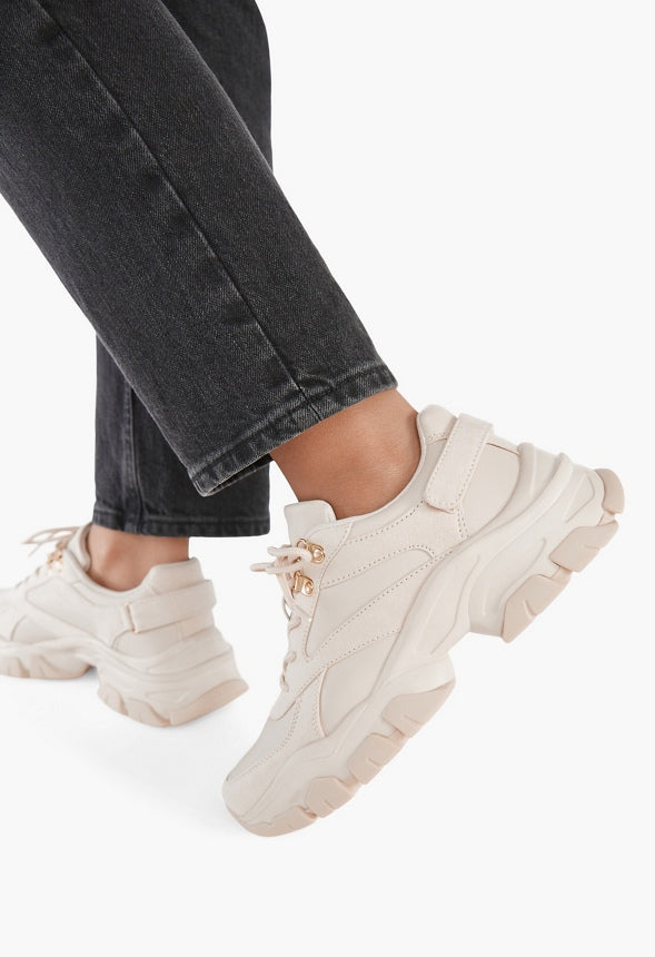 Ximena Chunky Sneaker Beige