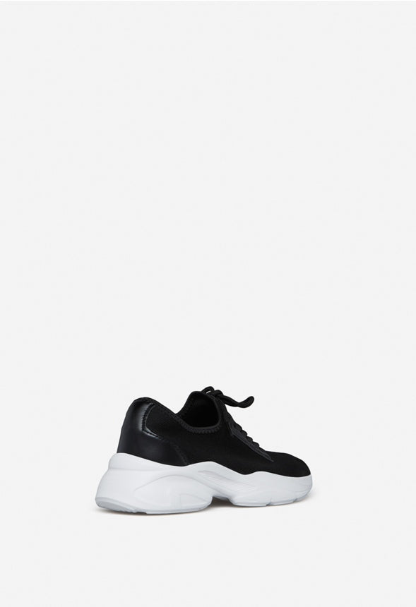 MYRTO CHUNKY SNEAKER Black Caviar