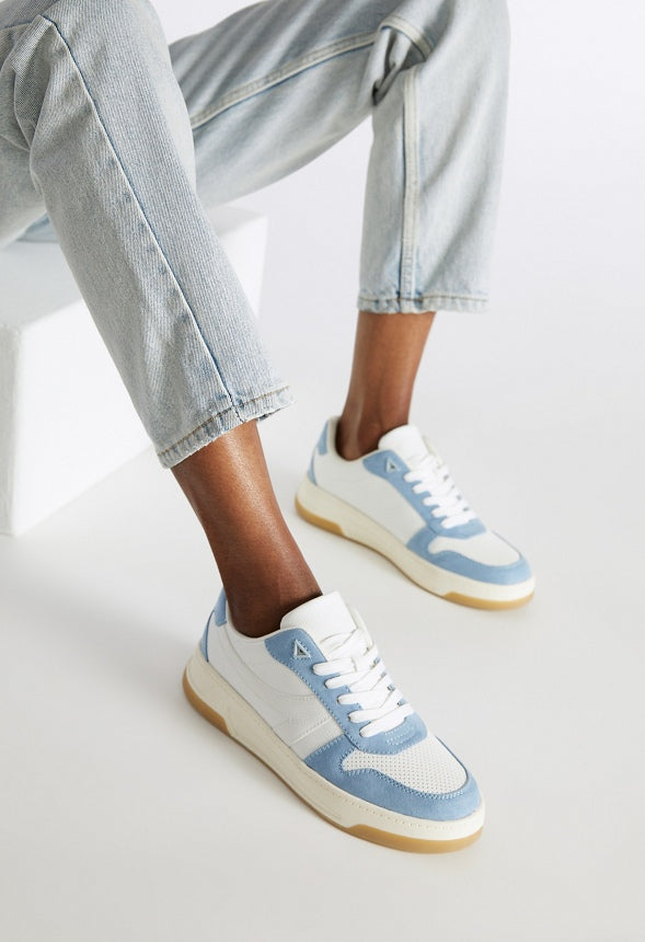 Brooklyn Court Sneaker Kentucky Blue/White