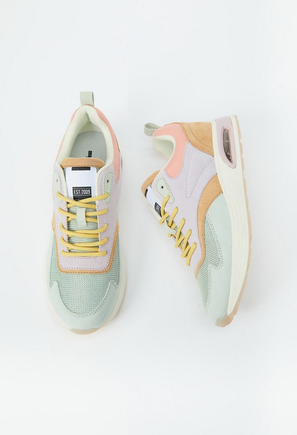 Millie Athletic Sneaker Multi