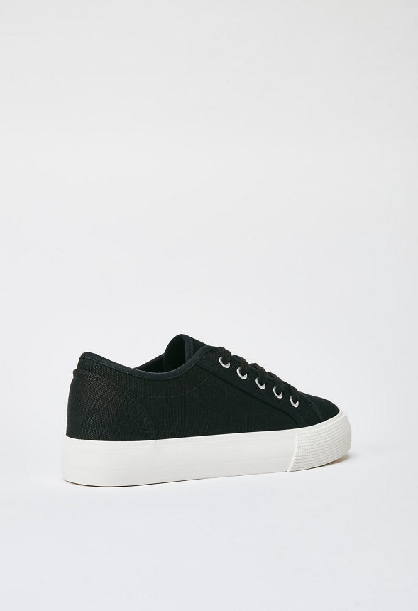 First Timer Sneaker Black