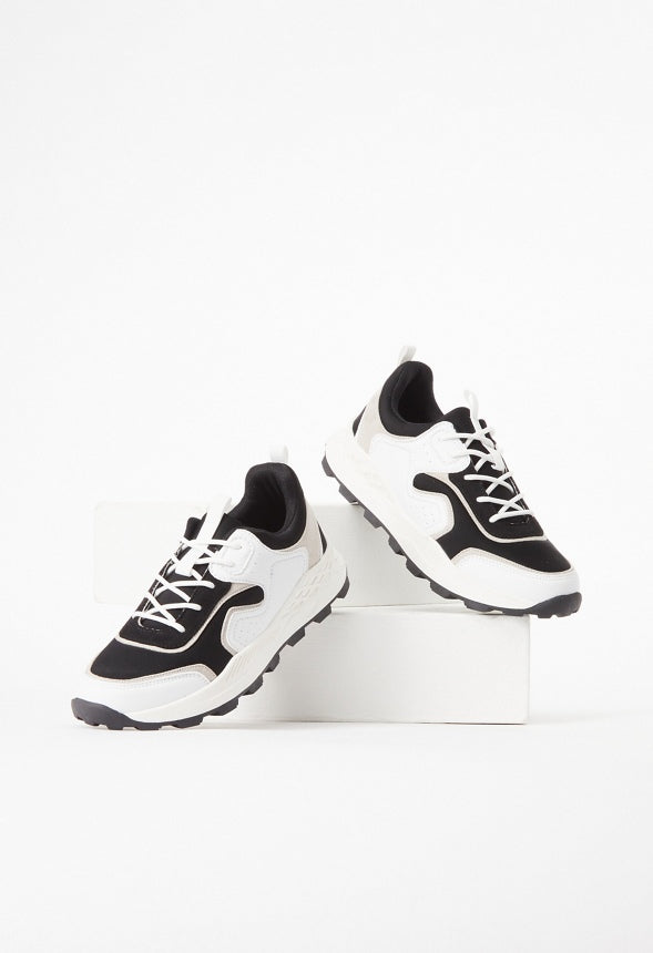 Cypress Athletic Sneaker Black/White