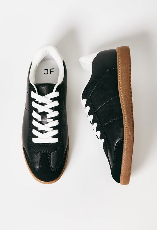 Portia Sneaker Black/White