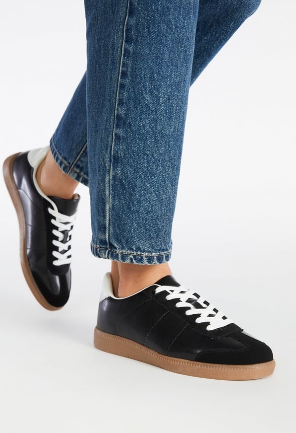 Portia Sneaker Black/White