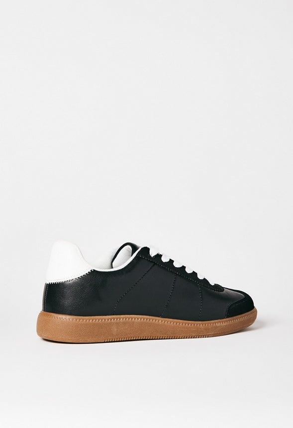 Portia Sneaker Black/White