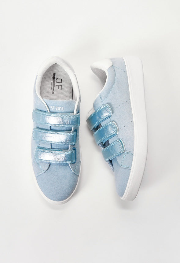 Sutton Court Sneaker Light Blue