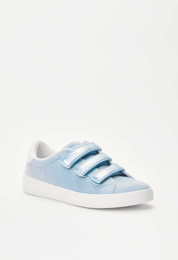 Sutton Court Sneaker Light Blue