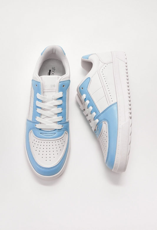 Skyler Court Sneaker White/ Light Blue