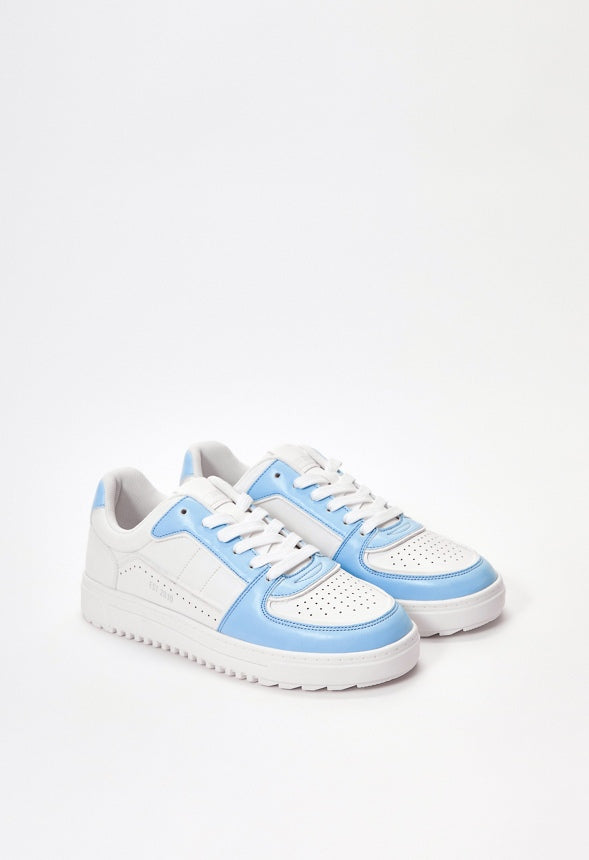 Skyler Court Sneaker White/ Light Blue