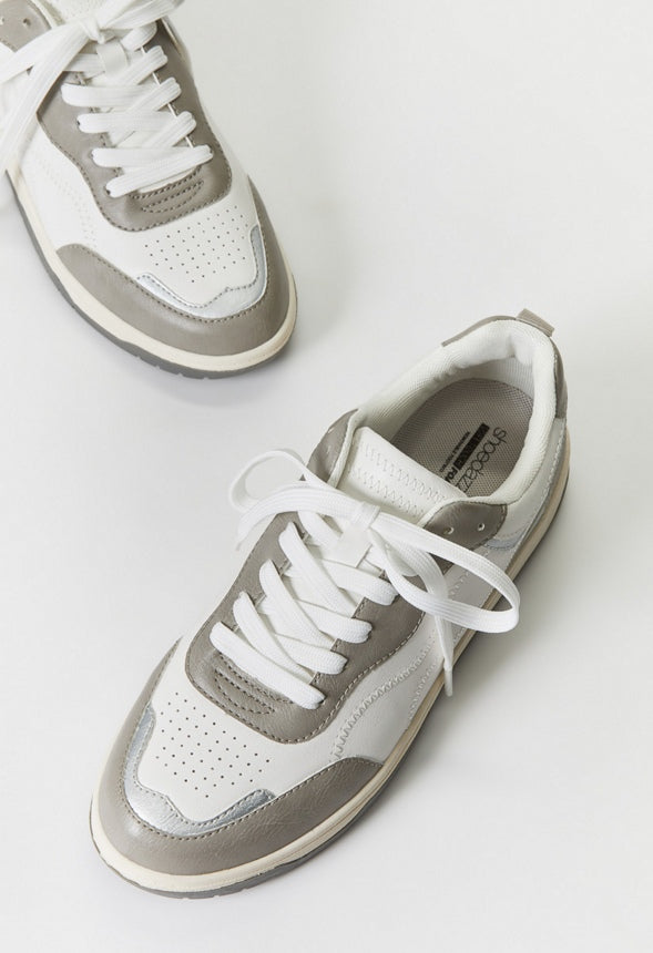 Regina Court Sneaker Bright White/ Vapor Blue/ Silver