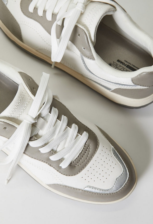 Regina Court Sneaker Bright White/ Vapor Blue/ Silver