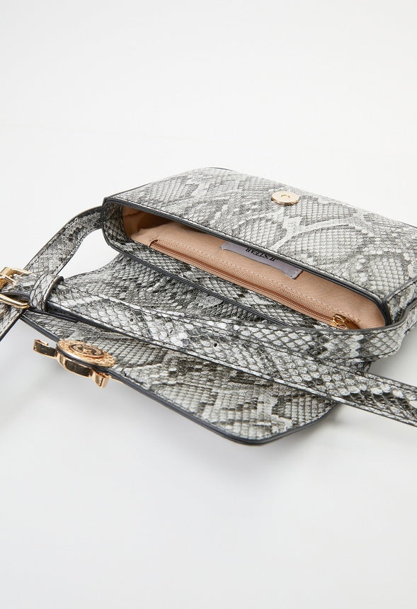 Chain Hardware Shoulder Bag Black/ White