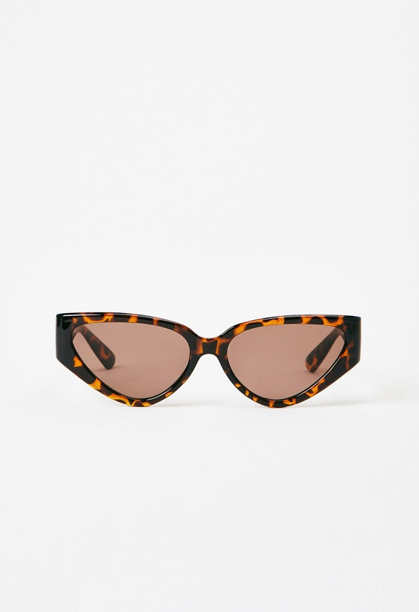 Curved Cat-Eye Sunglasses Tortoise