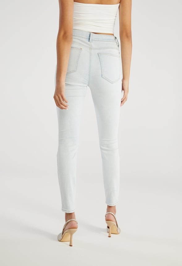 BLAKE HIGH-WAISTED TUMMY TAMER DESTROYED JEANS Prize
