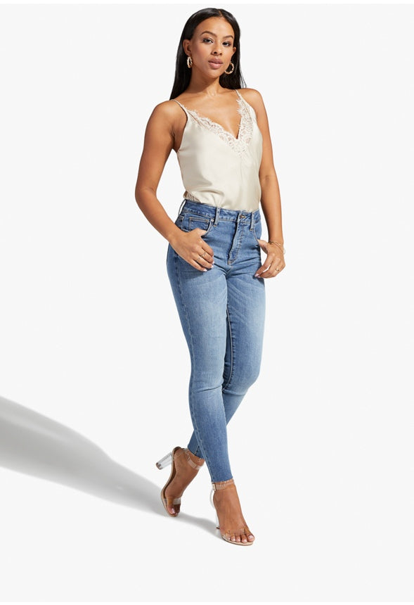 BLAKE HIGH WAISTED TUMMY TAMER JEANS Divided