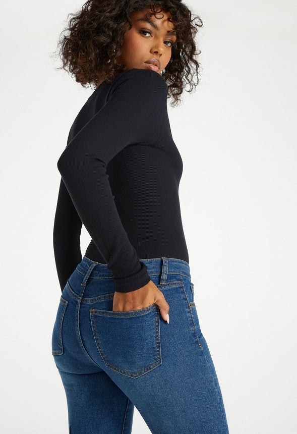 Mid Rise Pintuck Ankle Skinny Jeans Vibes