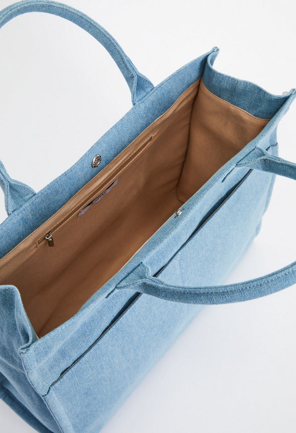 BOXY FABRIC TOTE WITH SLIP POCKETS Chambray