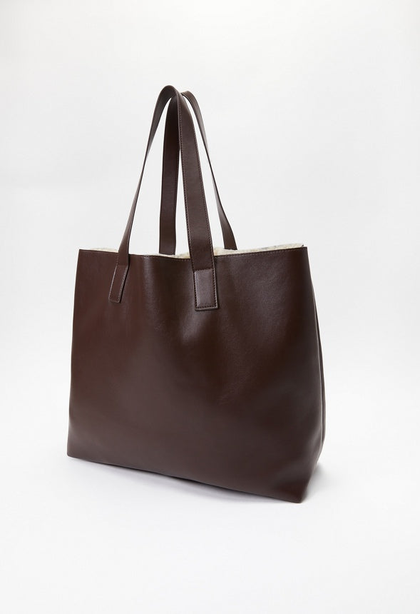 Reversible Sherpa Tote Birch White/ Coffee