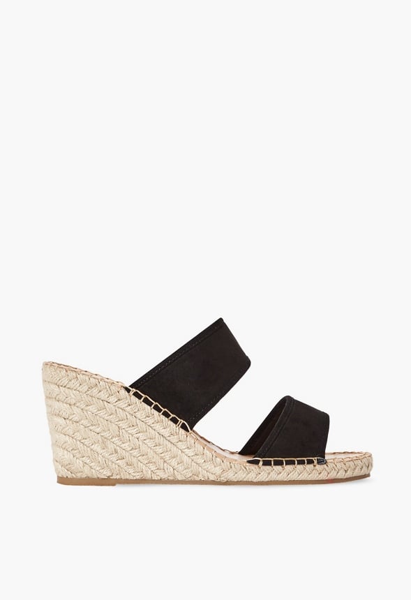 Cute For You Slip-On Espadrille Wedge Black