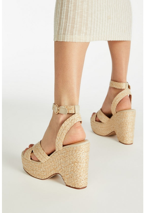 MIA NOTCHED WEDGE SANDAL Natural Raffia