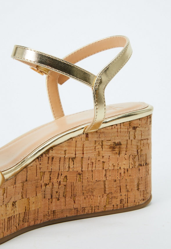 Dalia Wedge Sandal Gold