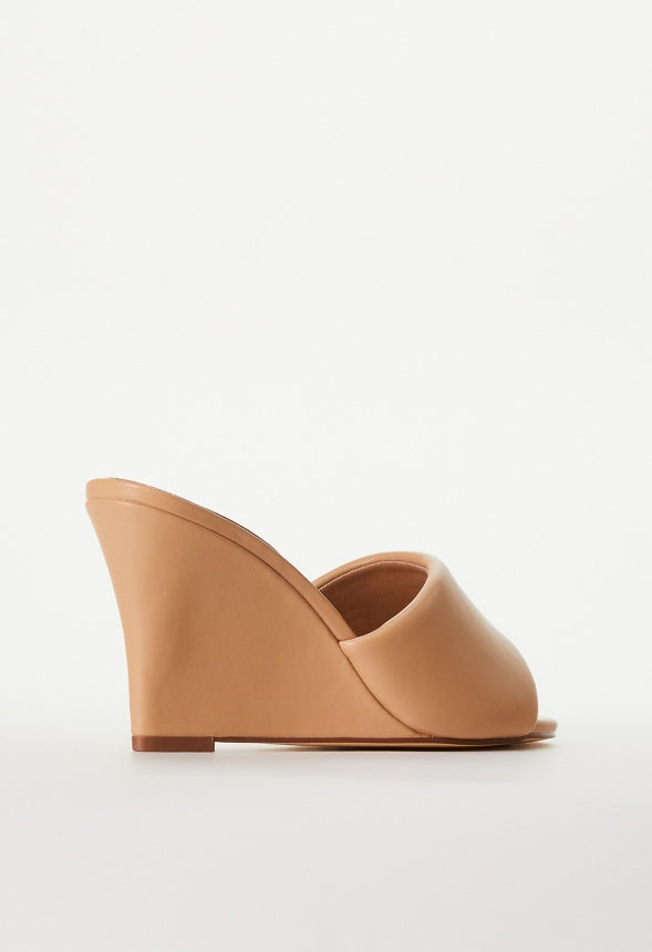 ZOLA WEDGE SANDAL New Nude