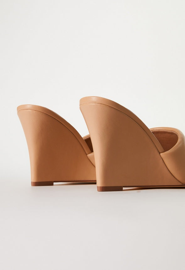 ZOLA WEDGE SANDAL New Nude