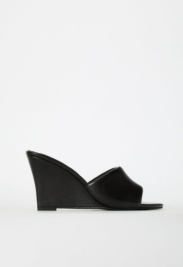 Zola Wedge Sandal Black