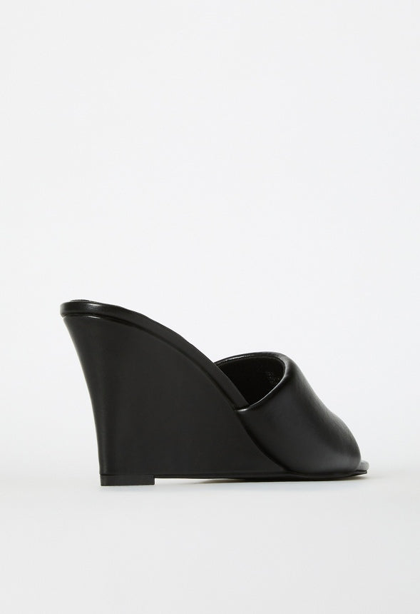 Zola Wedge Sandal Black