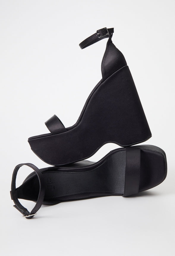 Solange Wedge Sandal Black