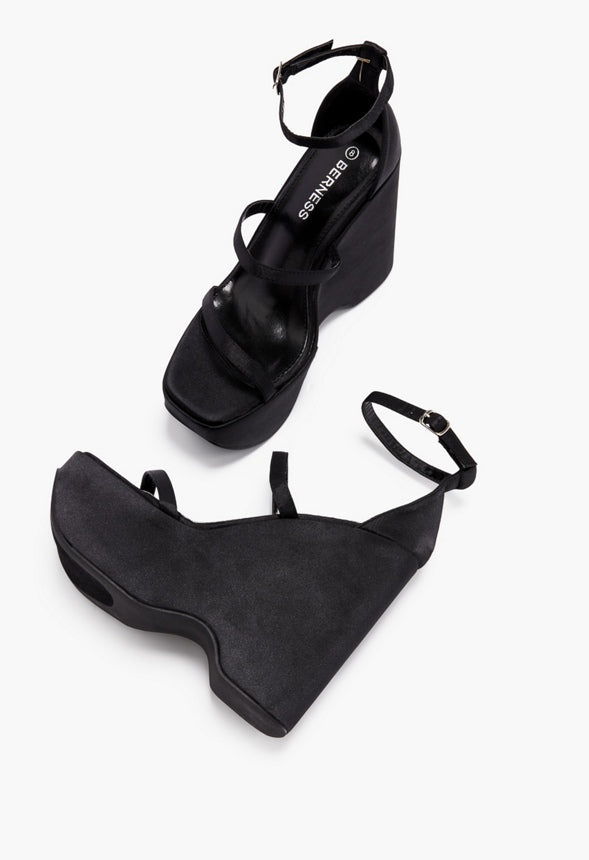 IVETTE PLATFORM WEDGE Black