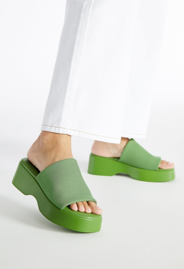 Effie Platform Slide Sandal Piquant Green