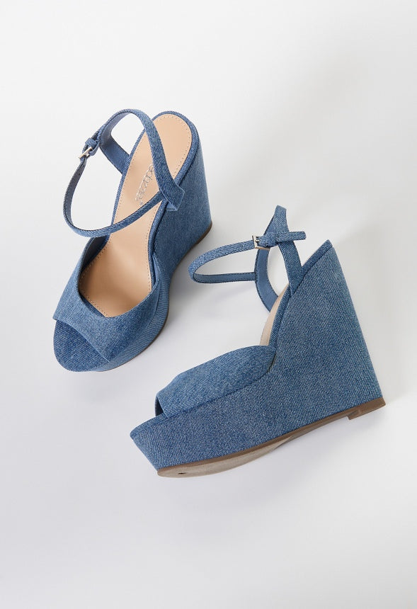 Maylah Platform Wedge Sandal Medium Denim
