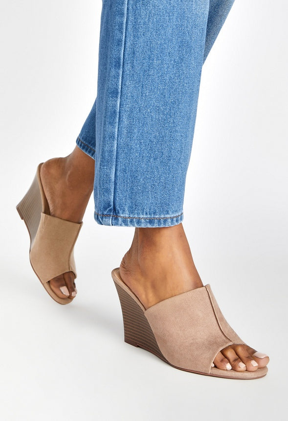 Kailey Wedge Sandal Taupe