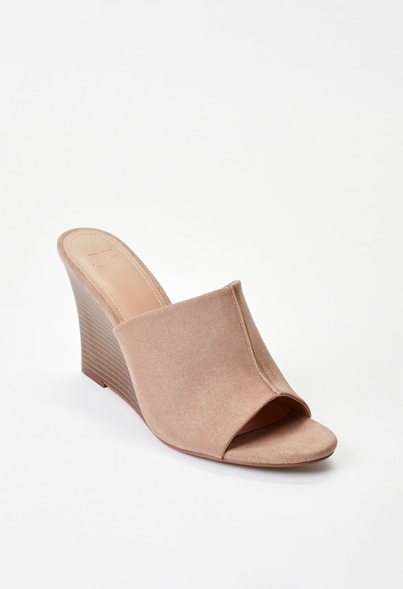 Kailey Wedge Sandal Taupe