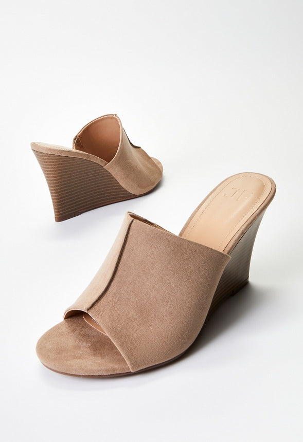 Kailey Wedge Sandal Taupe
