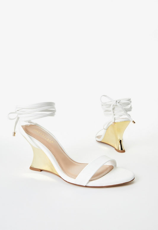 Avyanna Wedge Sandal Bright White