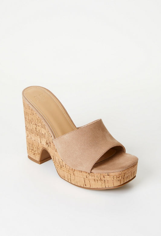 Kara Wedge Sandal Taupe