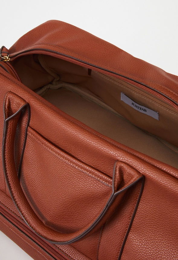 PANELED WEEKENDER WITH SHOE COMPARTMENT Cognac