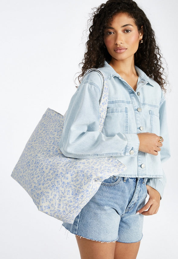 Classic Fabric Tote Weekender Blue Romantic Floral