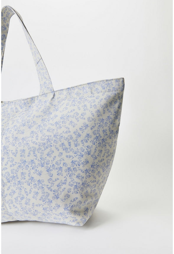 Classic Fabric Tote Weekender Blue Romantic Floral