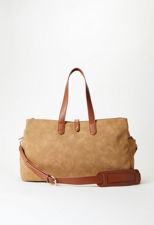 The Essential Overnighter Sand