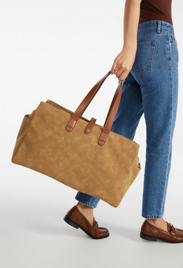 The Essential Overnighter Sand